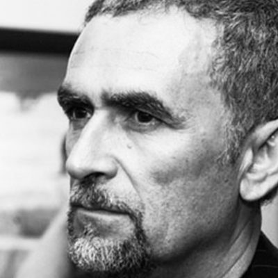 CARLO RAVAIOLI FOTO IN BIANCO E NERO DELL' ARTISTA CARLO RAVAIOLI